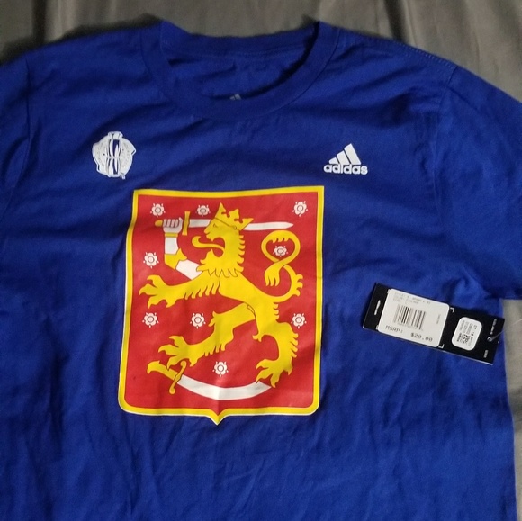 adidas Other - Adidas tshirt